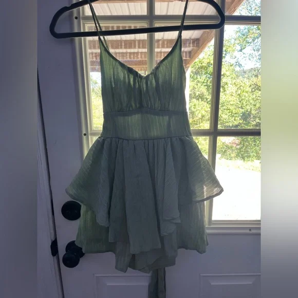 Romper - Picture 1 of 2